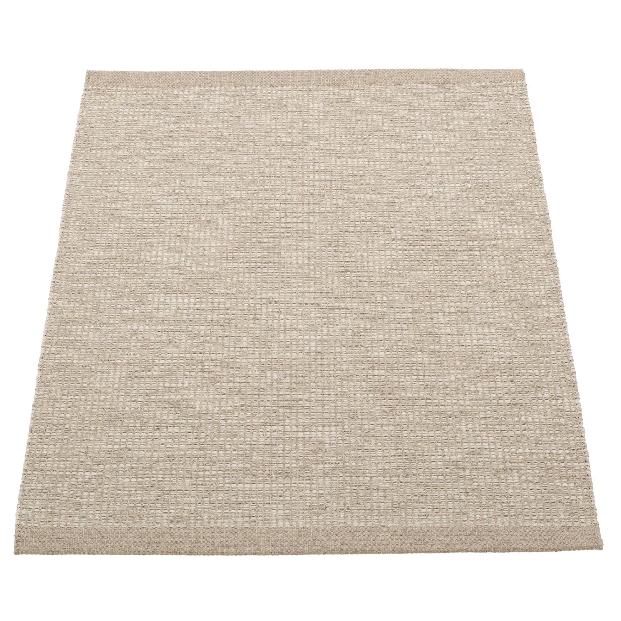 Sam Gulvtæppe 90x70 Cm, Dark Linen Linen fra Pappelina