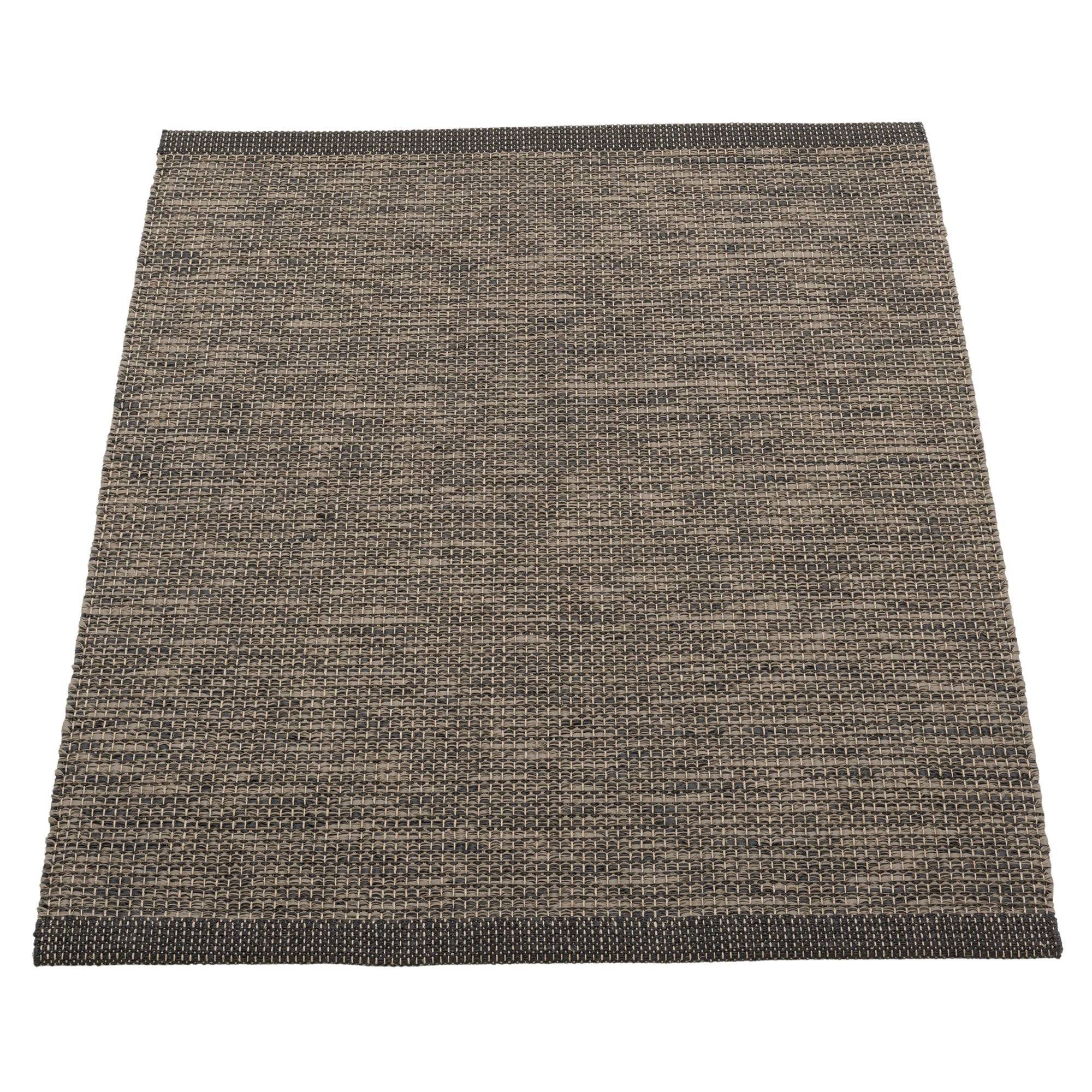 Sam Gulvtæppe 90x70 Cm, Black Walnut fra Pappelina